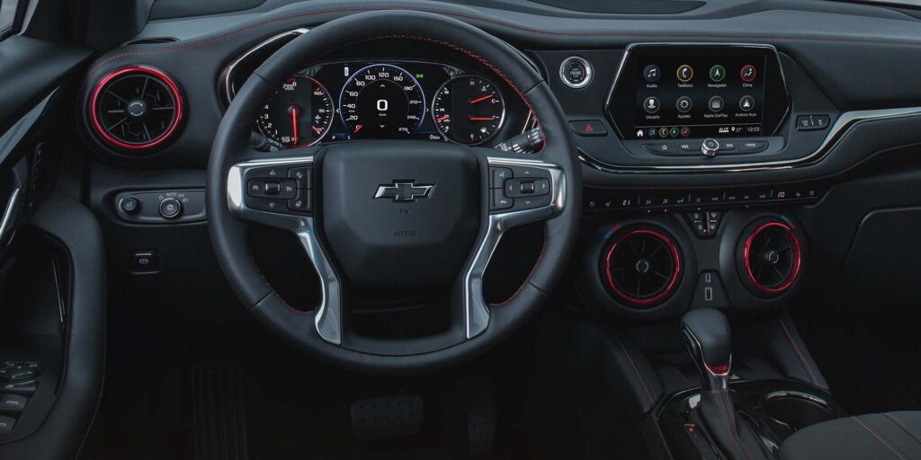 2022-blazer-interior 2022-blazer-interior