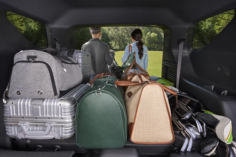 Traverse-cajuela-maletas-talento